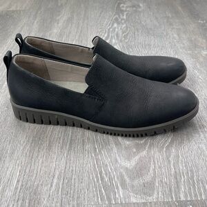 Dansko Linley Black Burnished Leather Slip On Shoes Size 8.5-9 (EU 39)